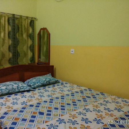India Tours Only Kavita Guest House Bolpur Ngoại thất bức ảnh
